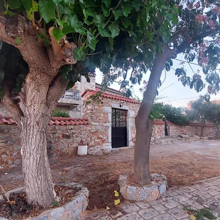 200 Year Old 'kamara Suite' With Private Garden Hébergement de vacances